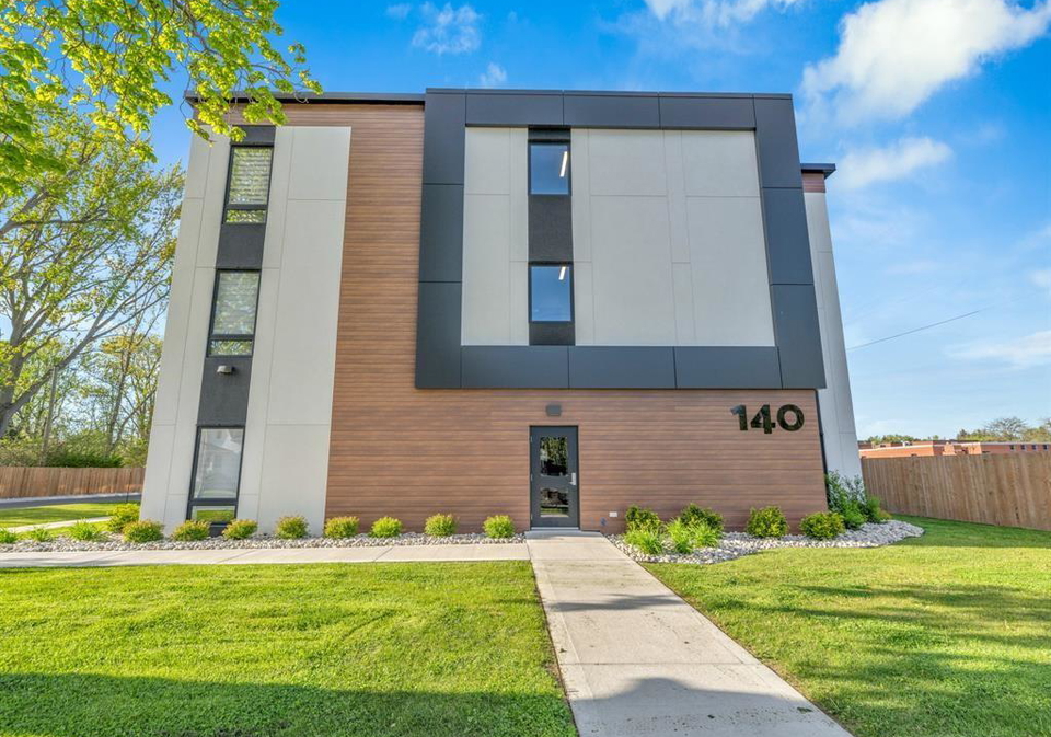 140-main-street-east-kingsville-ontario-26014356