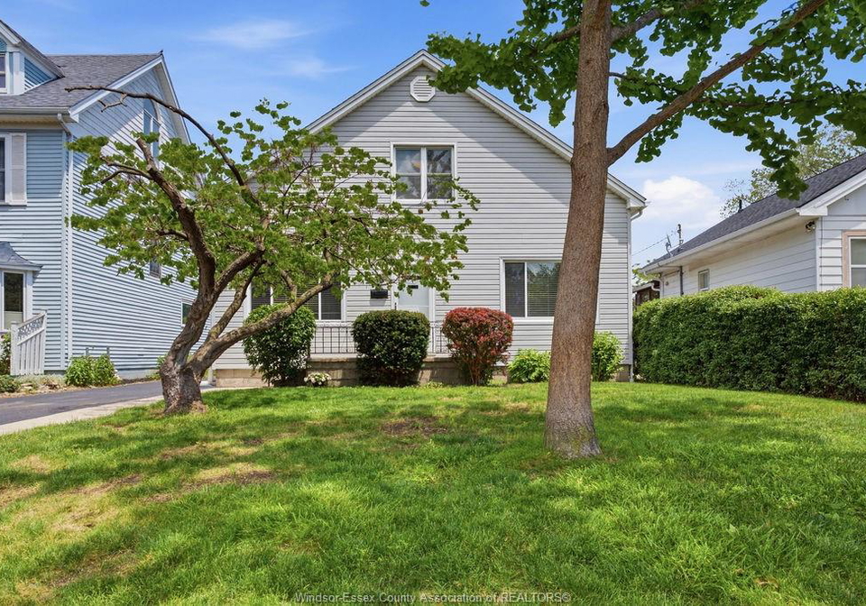 2340-aubin-windsor-ontario-26014359