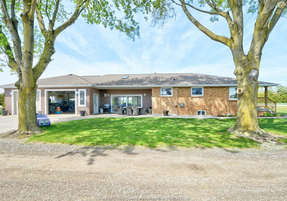 4791-concession-road-9-windsor-ontario-26014366