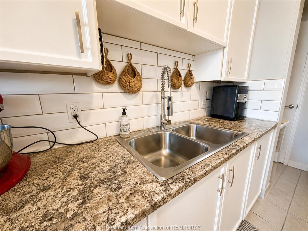 276-merritt-avenue-chatham-ontario-26014371