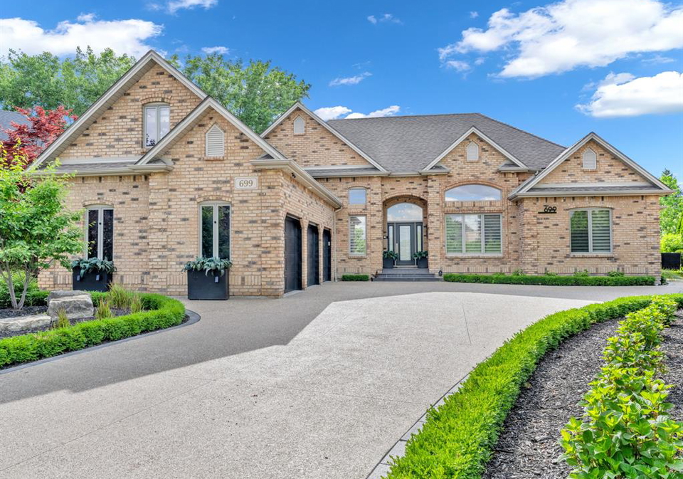 699-george-kennedy-way-lakeshore-ontario-26014384