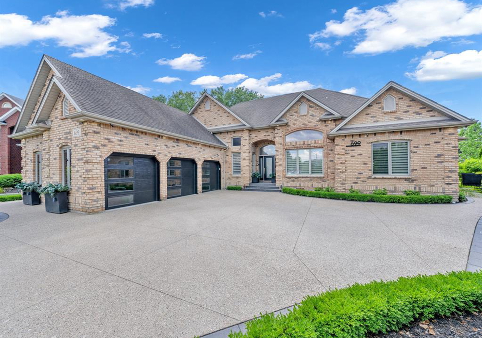699-george-kennedy-way-lakeshore-ontario-26014384