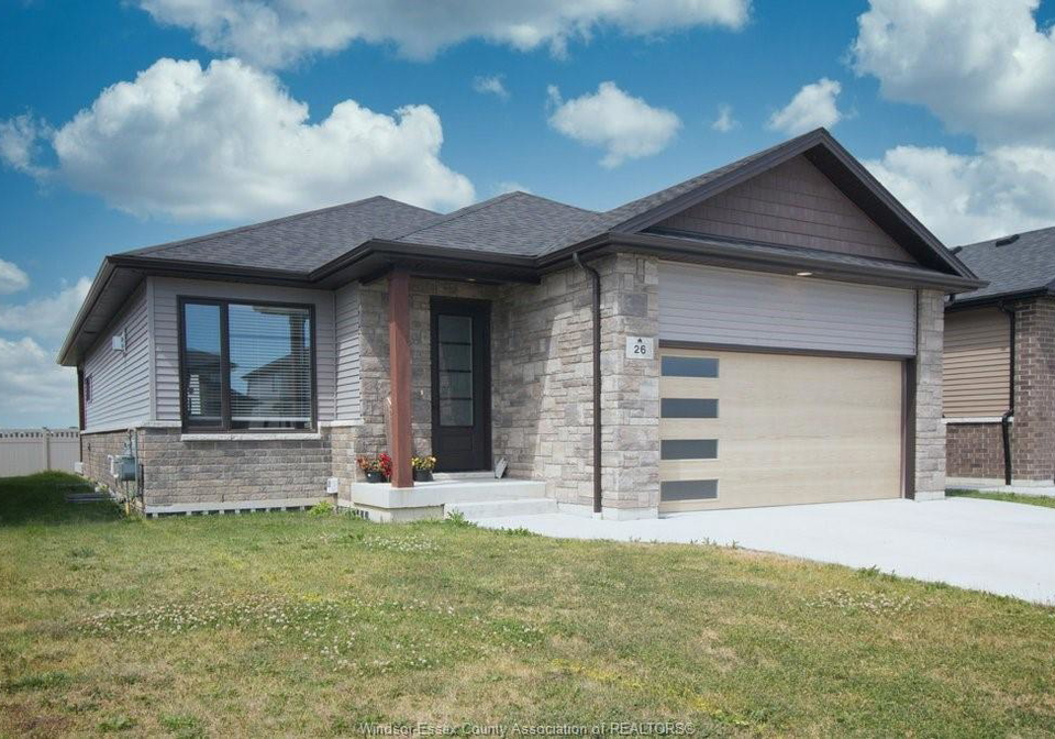 26-evening-drive-chatham-ontario-26014420