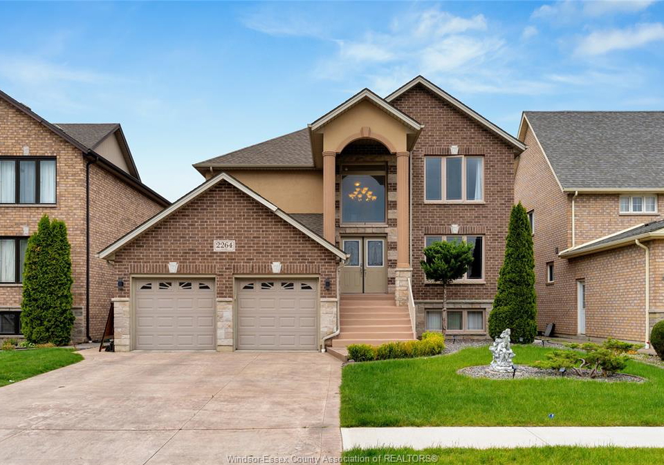 2264-dandurand-windsor-ontario-26014425