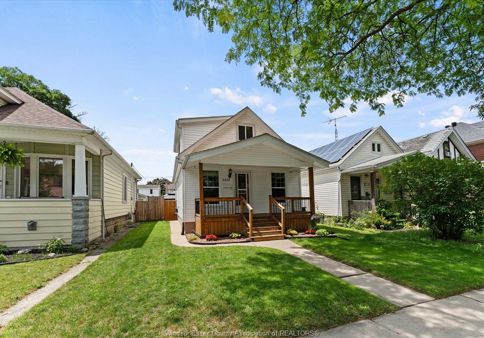 1215-lincoln-road-windsor-ontario-26014426