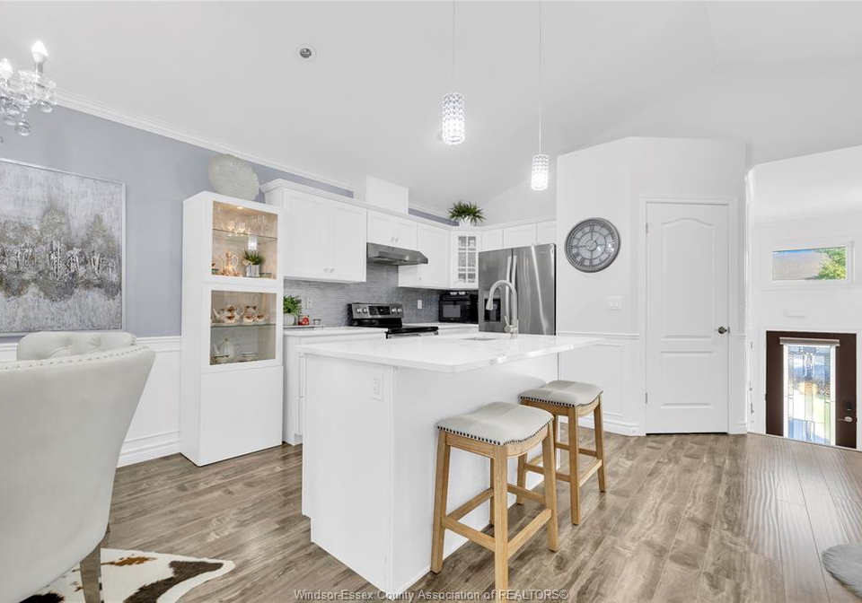 11266-timber-bay-crescent-windsor-ontario-26014429