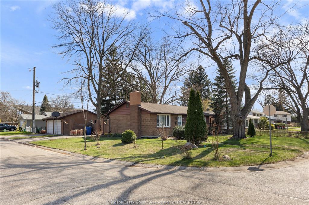 2979-orion-windsor-ontario-26014434
