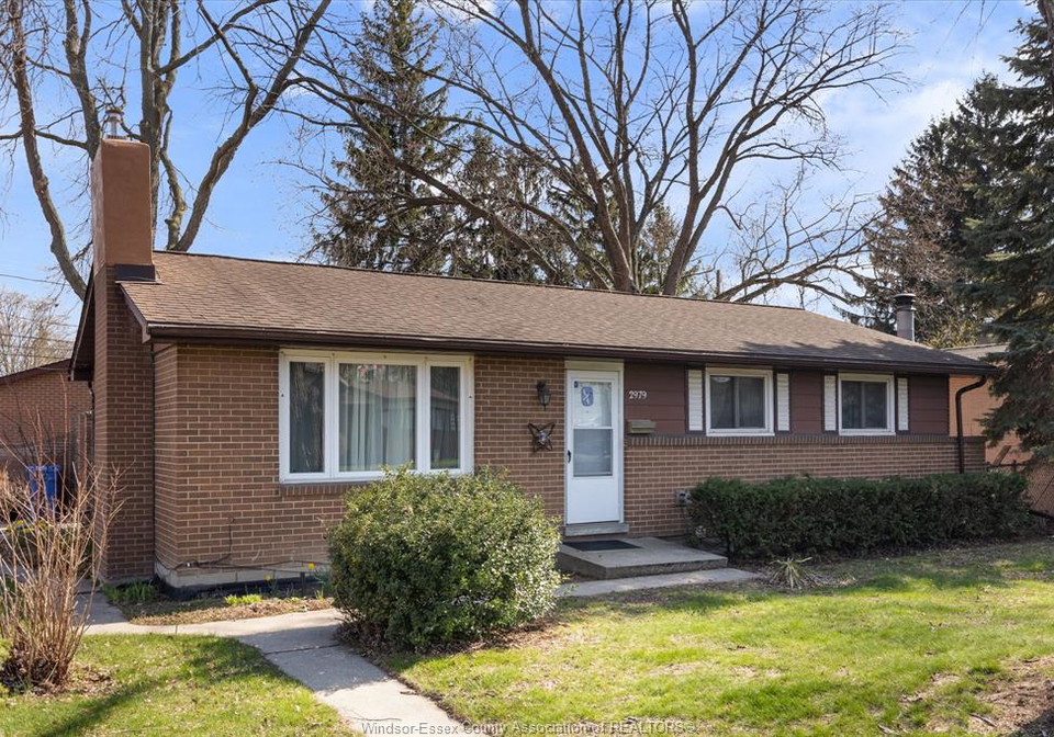 2979-orion-windsor-ontario-26014434