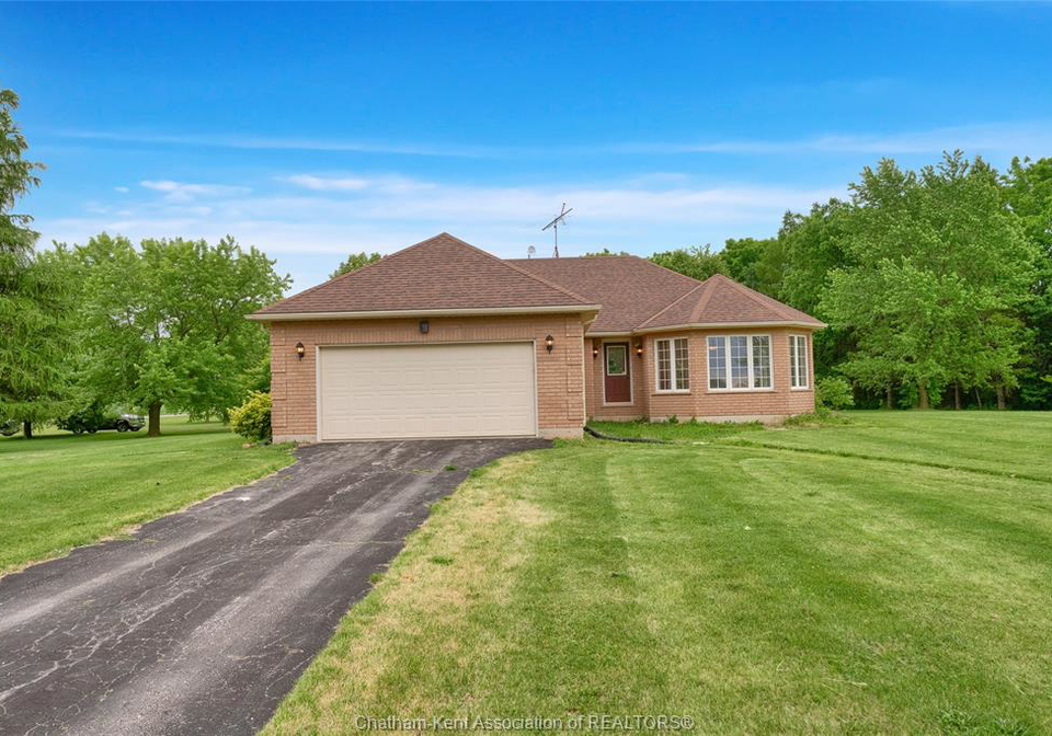 22879-zone-road-5-thamesville-ontario-26014439