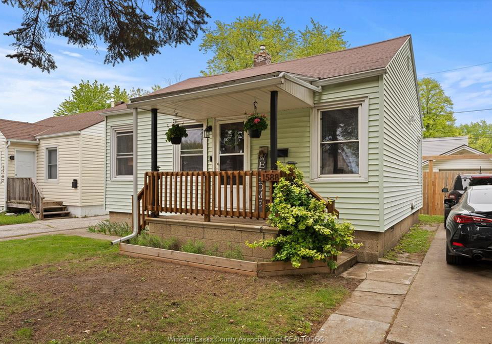 1588-central-avenue-windsor-ontario-26014459