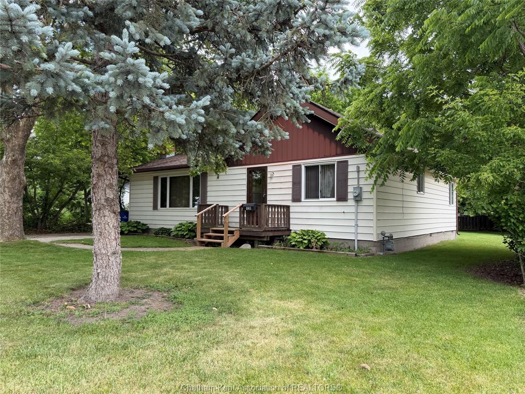 120-first-street-wallaceburg-ontario-26014460