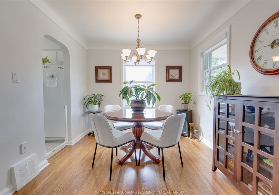 2790-randolph-avenue-windsor-ontario-26014461