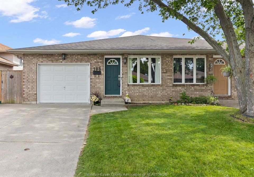 188-marlborough-street-east-leamington-ontario-26014466