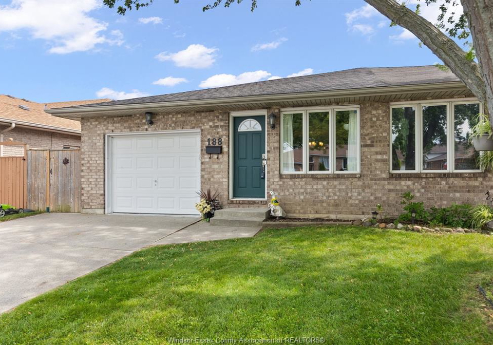 188-marlborough-street-east-leamington-ontario-26014466