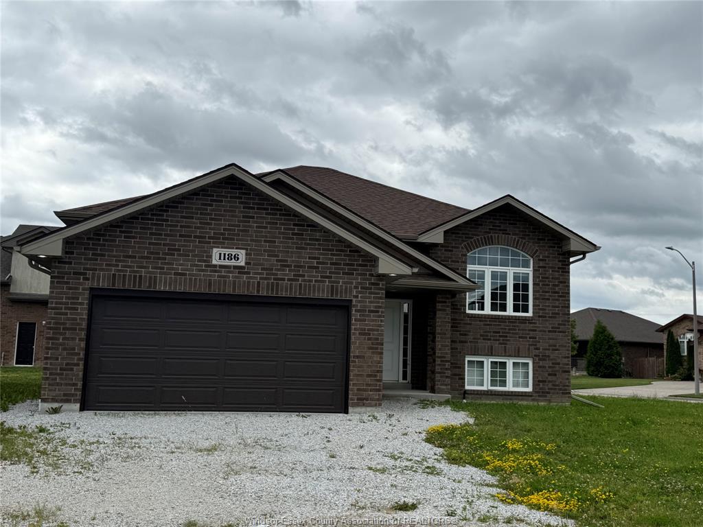 1186-aspen-ridge-crescent-lakeshore-ontario-26014473
