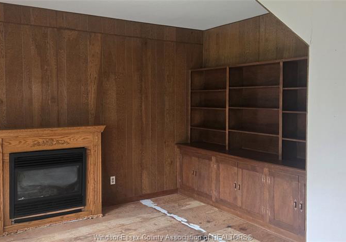 960-scofield-avenue-windsor-ontario-26014475