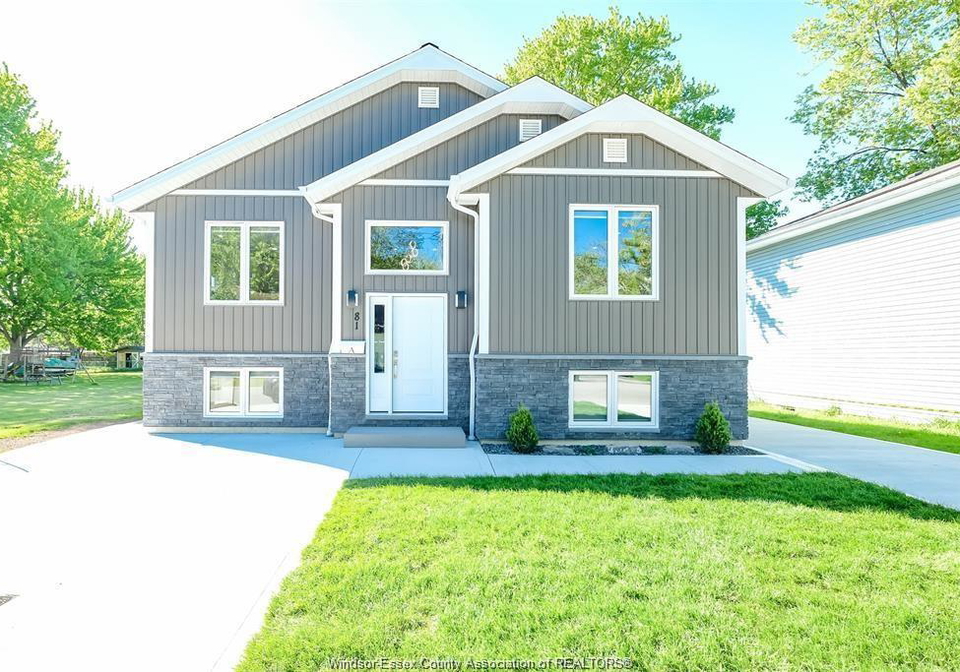 81-brien-avenue-west-essex-ontario-26014478