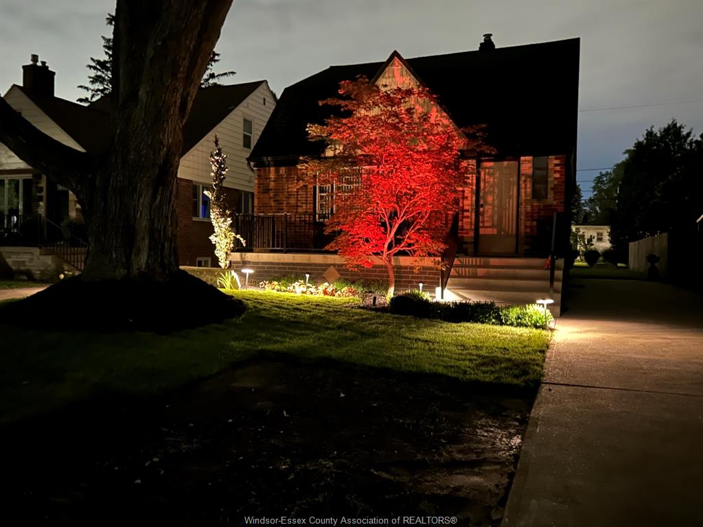 2332-moy-avenue-windsor-ontario-26014486