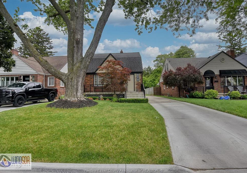 2332-moy-avenue-windsor-ontario-26014486