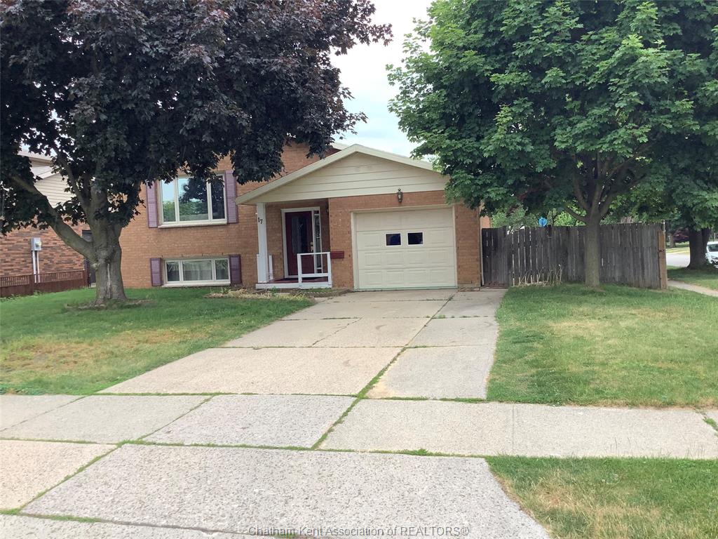 17-country-lane-chatham-ontario-26014492