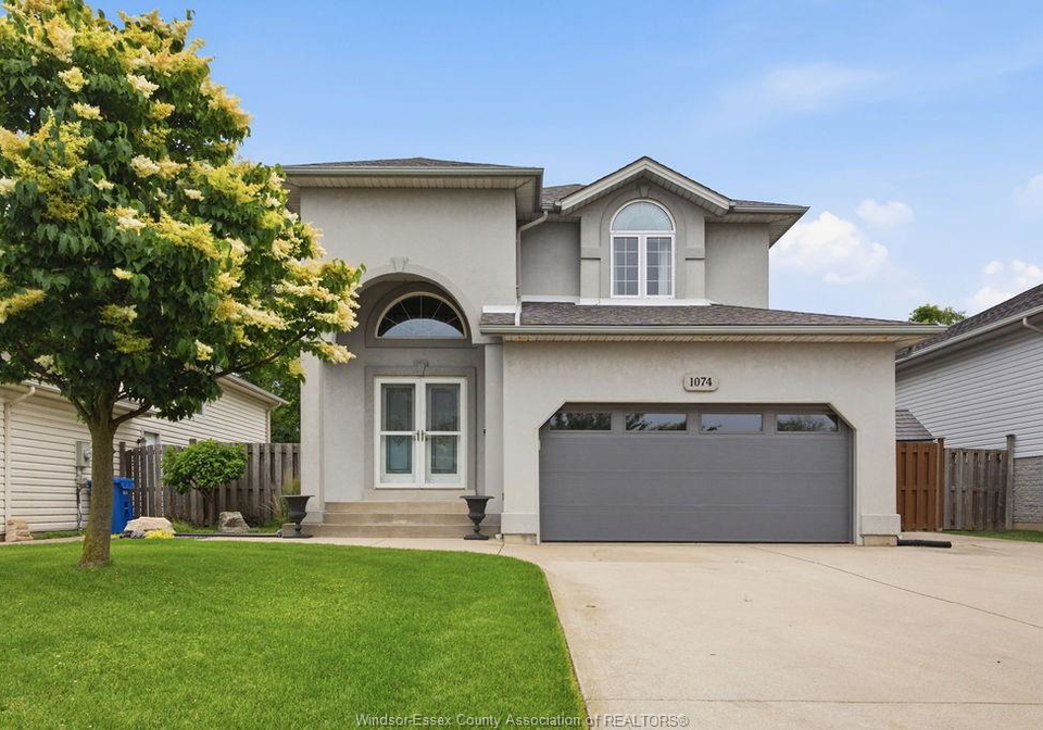 1074-king-louis-street-lakeshore-ontario-26014494