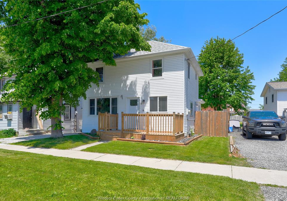 8-st-clair-street-tilbury-ontario-26014504