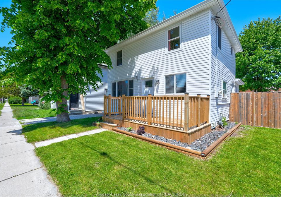 8-st-clair-street-tilbury-ontario-26014504