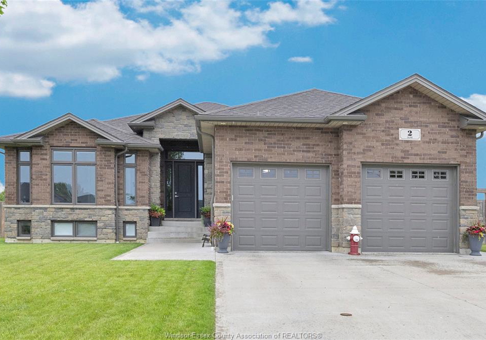 2-olive-leamington-ontario-26014507