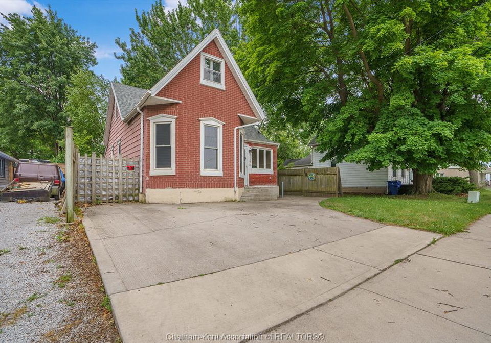194-murray-street-chatham-ontario-26014510