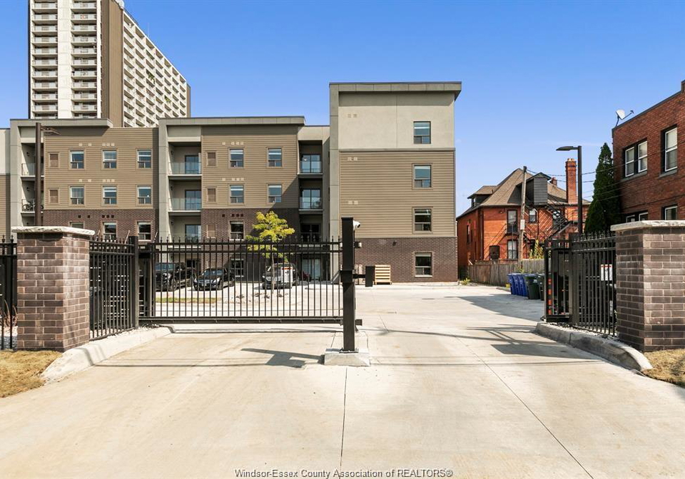 955-ouellette-avenue-windsor-ontario-26014511