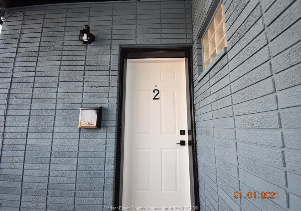 2869-turner-road-windsor-ontario-26014529