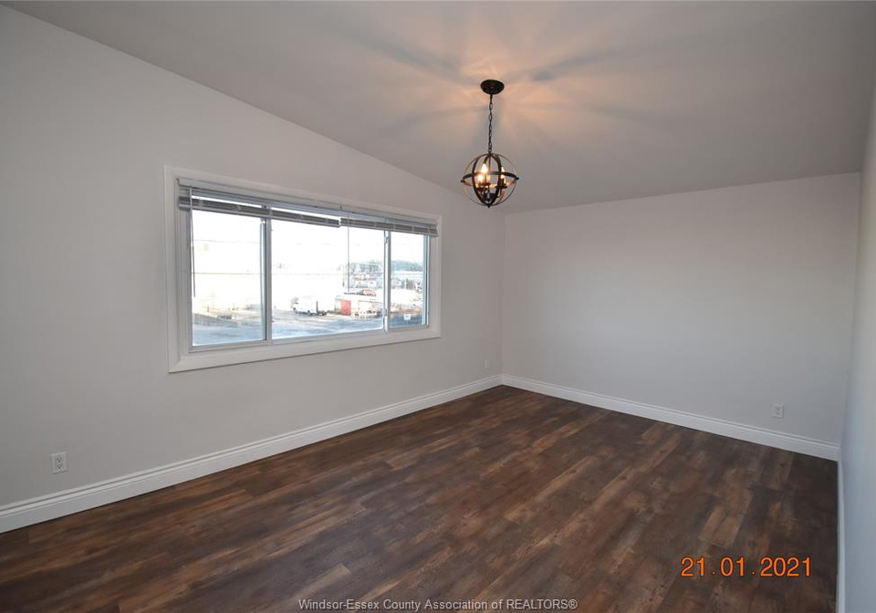 2869-turner-road-windsor-ontario-26014529