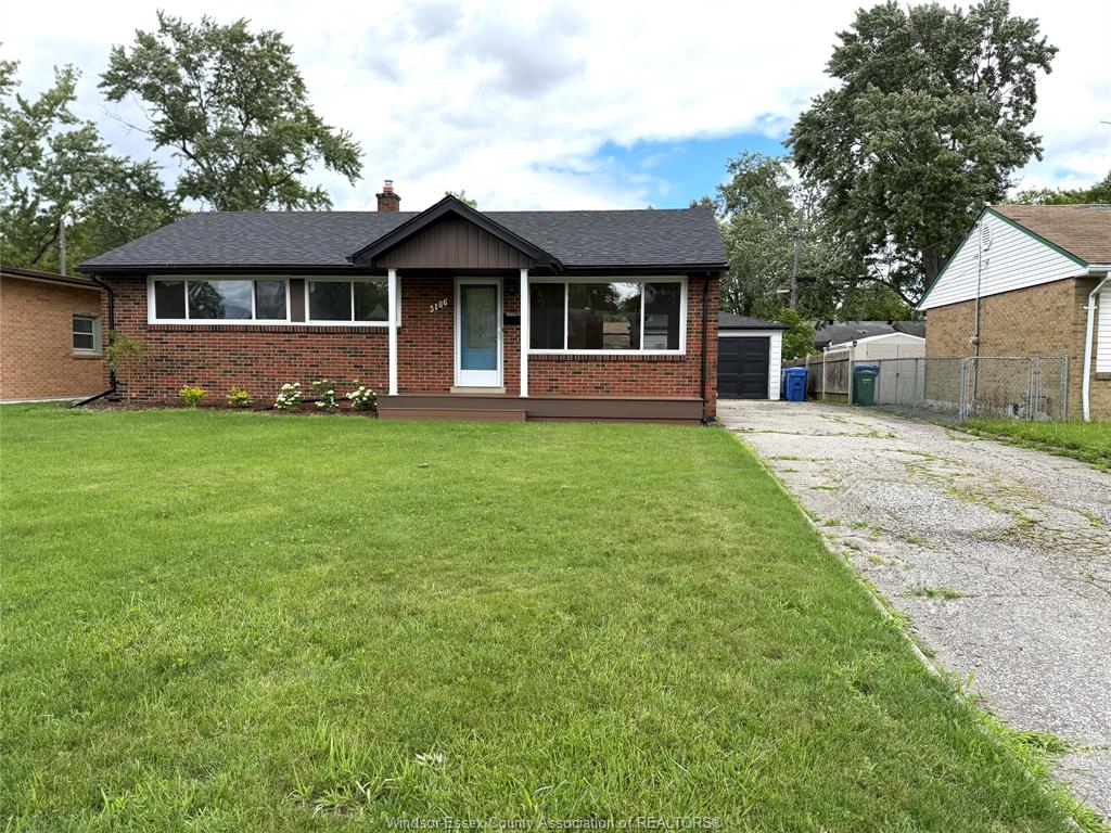 3186-mark-windsor-ontario-26014535