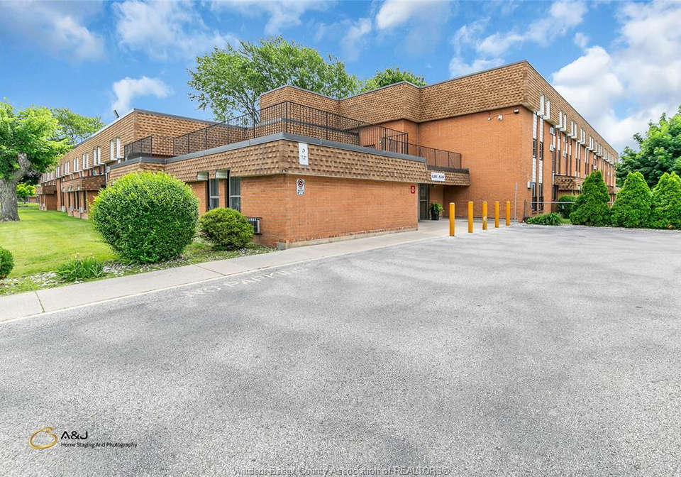 6311-thornberry-crescent-windsor-ontario-26014545