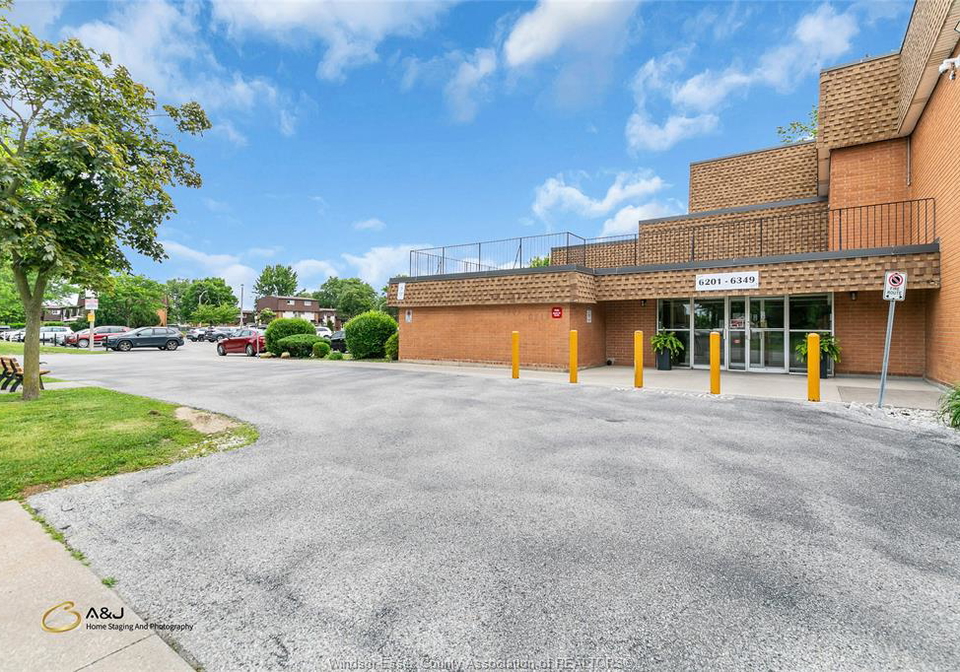 6311-thornberry-crescent-windsor-ontario-26014545