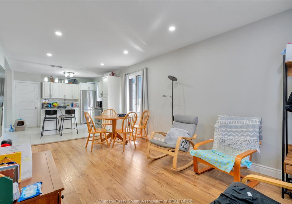 1396-lillian-avenue-windsor-ontario-26014551