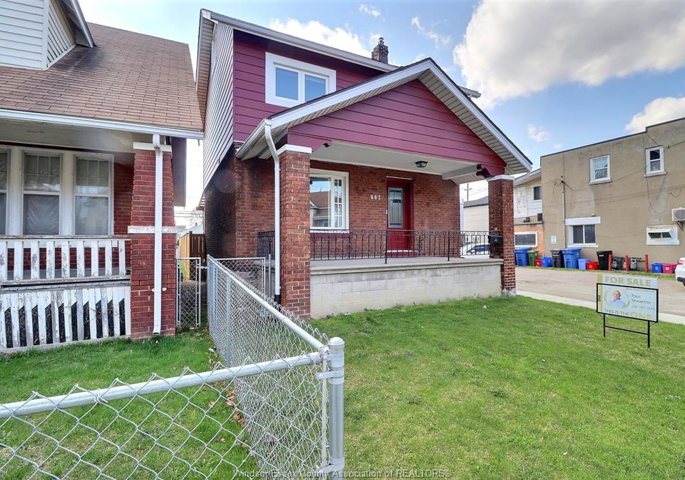 883-pillette-windsor-ontario-26014574