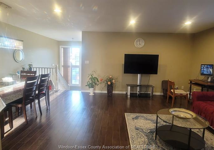 2680-teedie-windsor-ontario-26014577