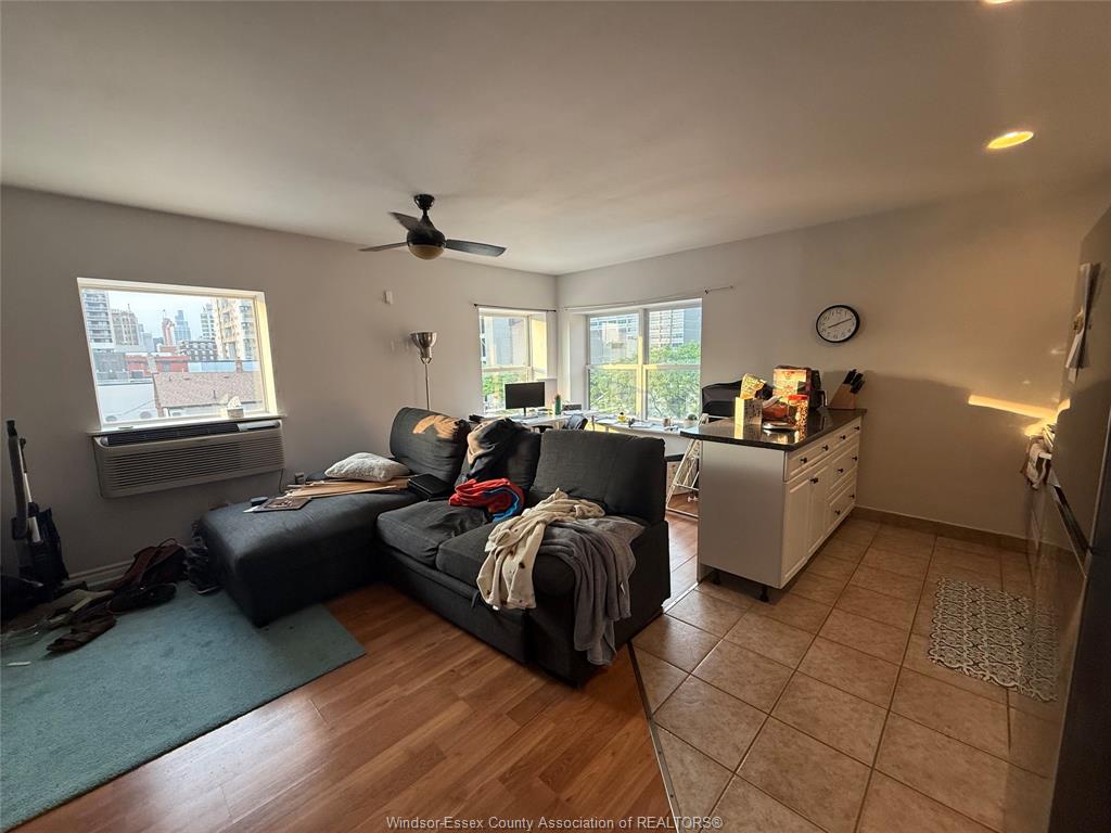 511-pelissier-windsor-ontario-26014580