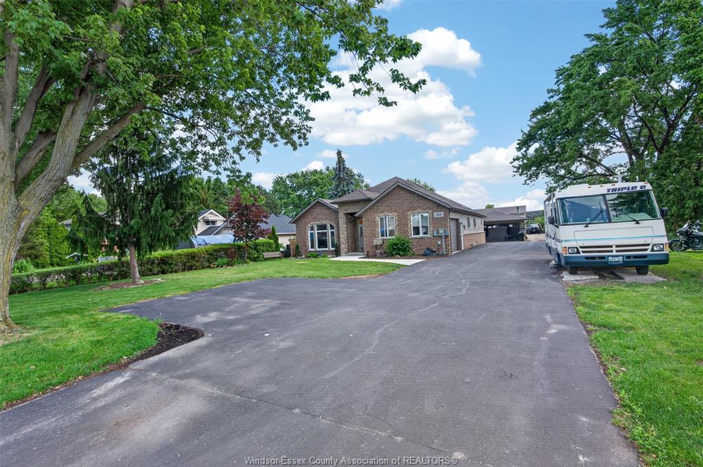 248-notre-dame-belle-river-ontario-26014590