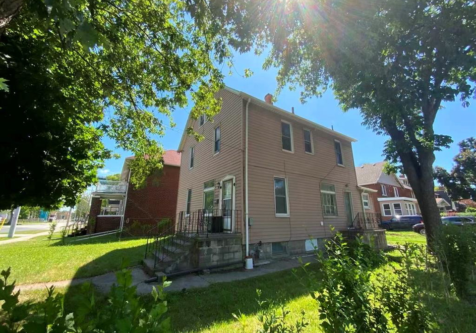 2995-university-avenue-w-windsor-ontario-26014594