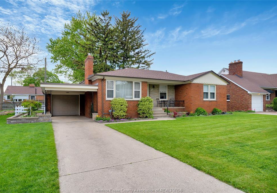 273-henkel-place-windsor-ontario-26014617