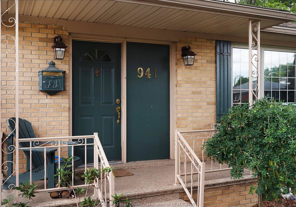 941-westchester-windsor-ontario-26014622