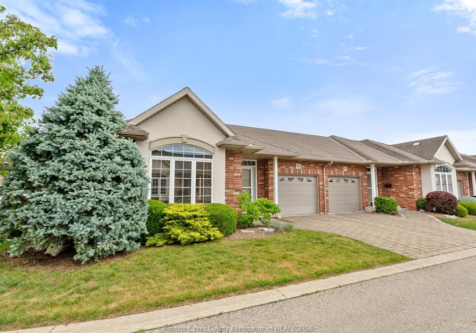 15-oakgrove-lane-chatham-ontario-26014627