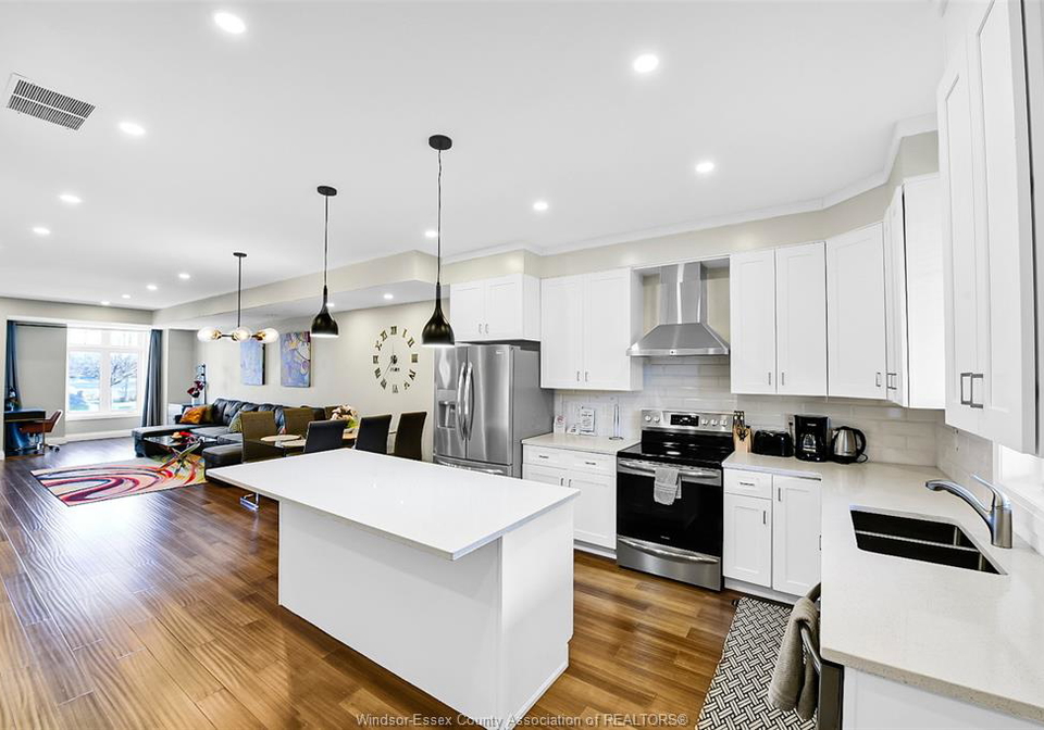 955-walker-road-windsor-ontario-26014654