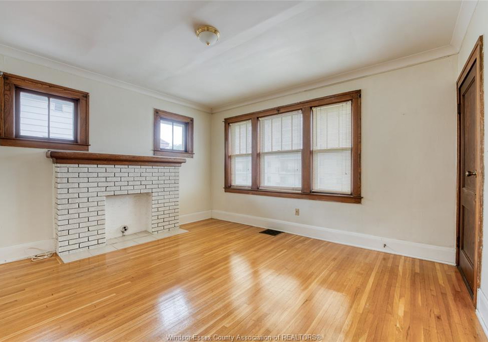 135-oak-street-windsor-ontario-26014671