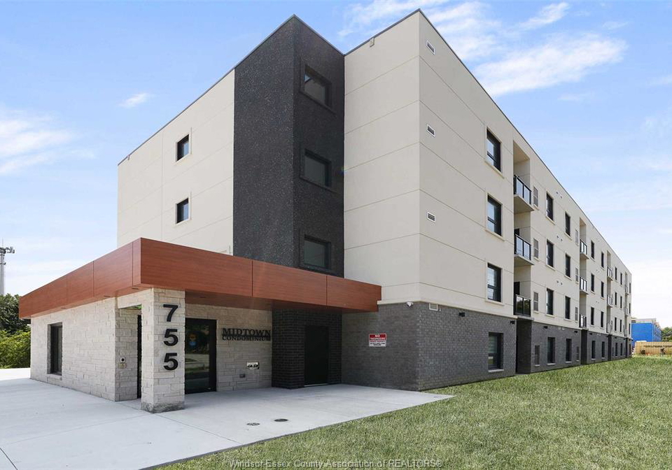 755-grand-marais-windsor-ontario-26014689