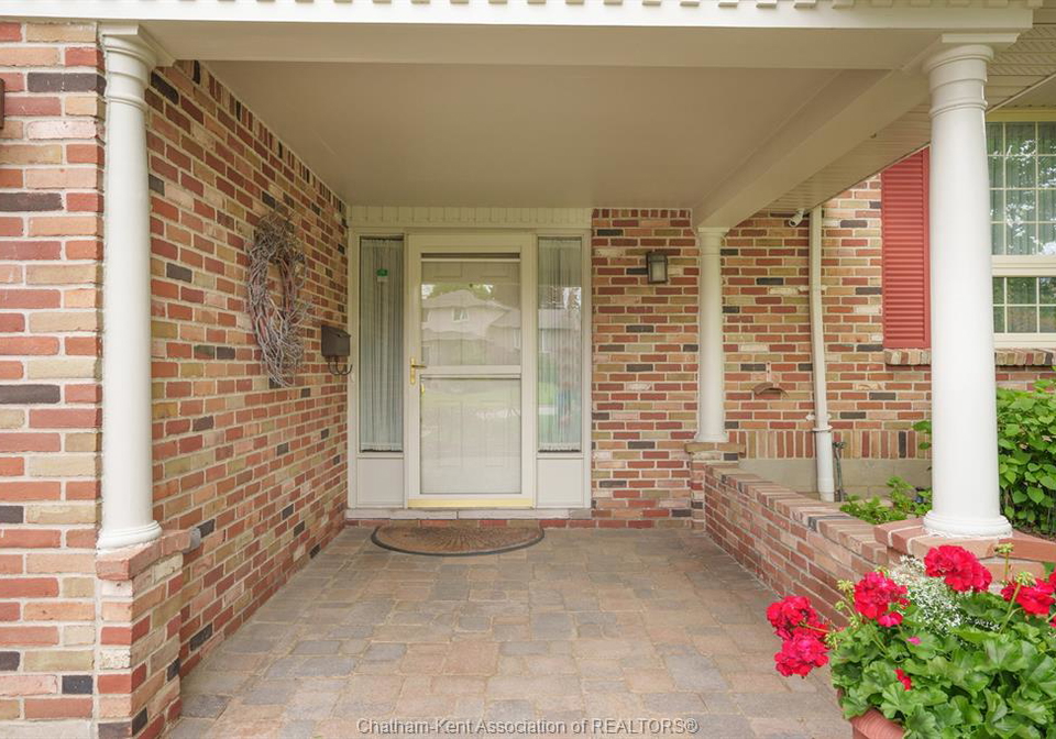179-chippewa-drive-chatham-ontario-26014691