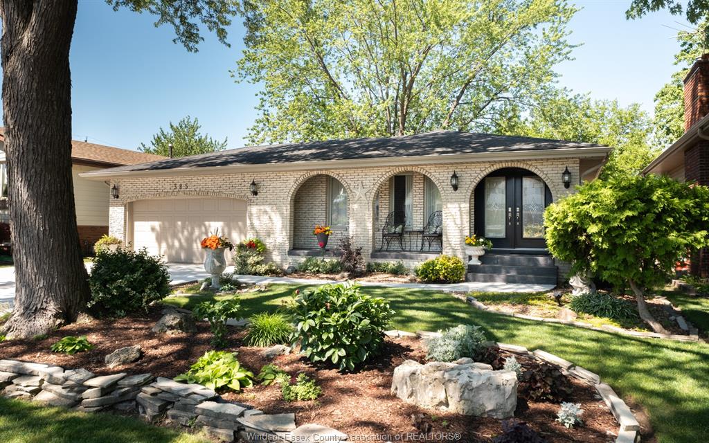 385-centennial-tecumseh-ontario-26014710