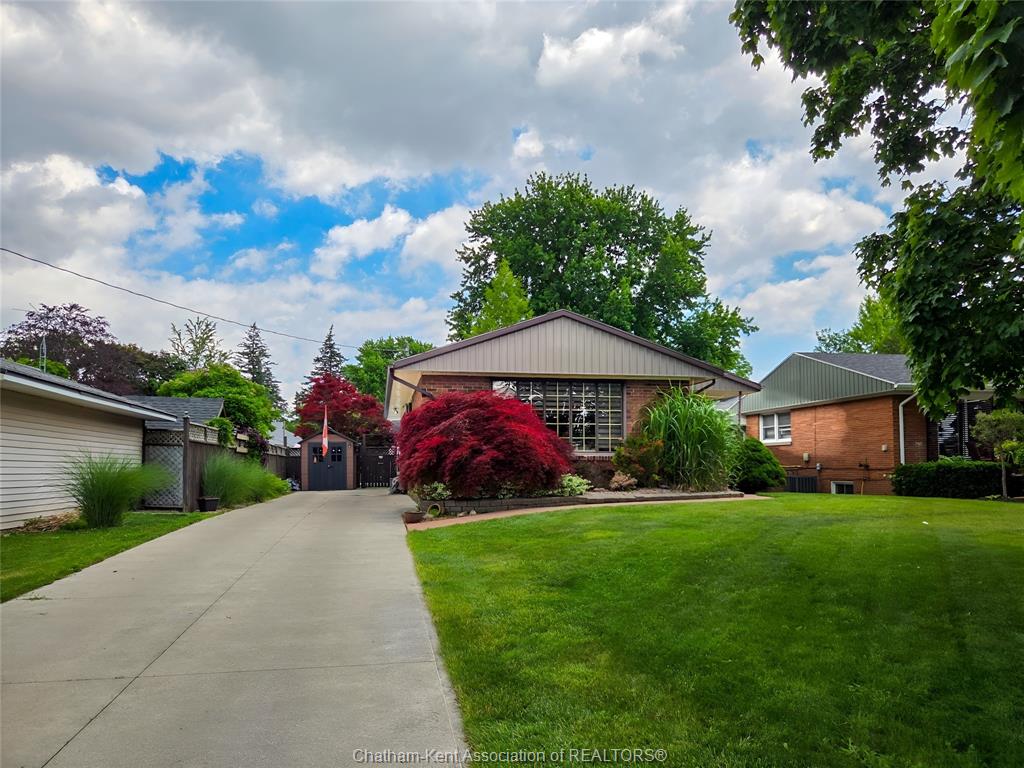 211-faubert-drive-chatham-ontario-26014727